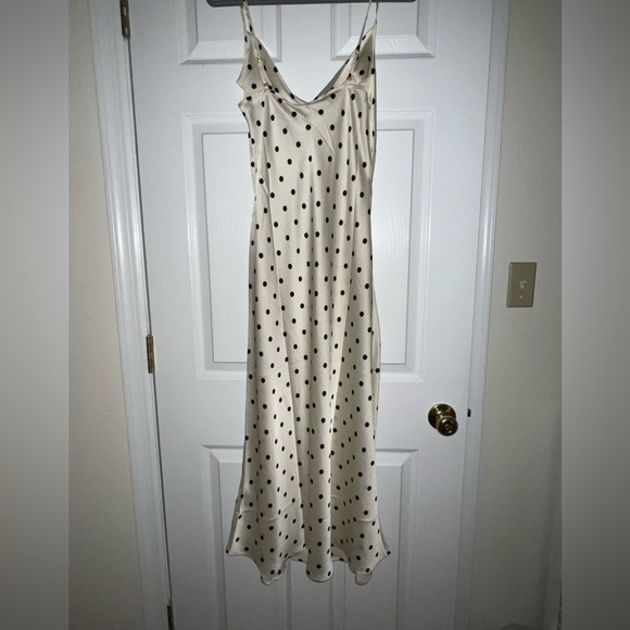 NWT Alkilina Guess dress - Picture 2 of 5